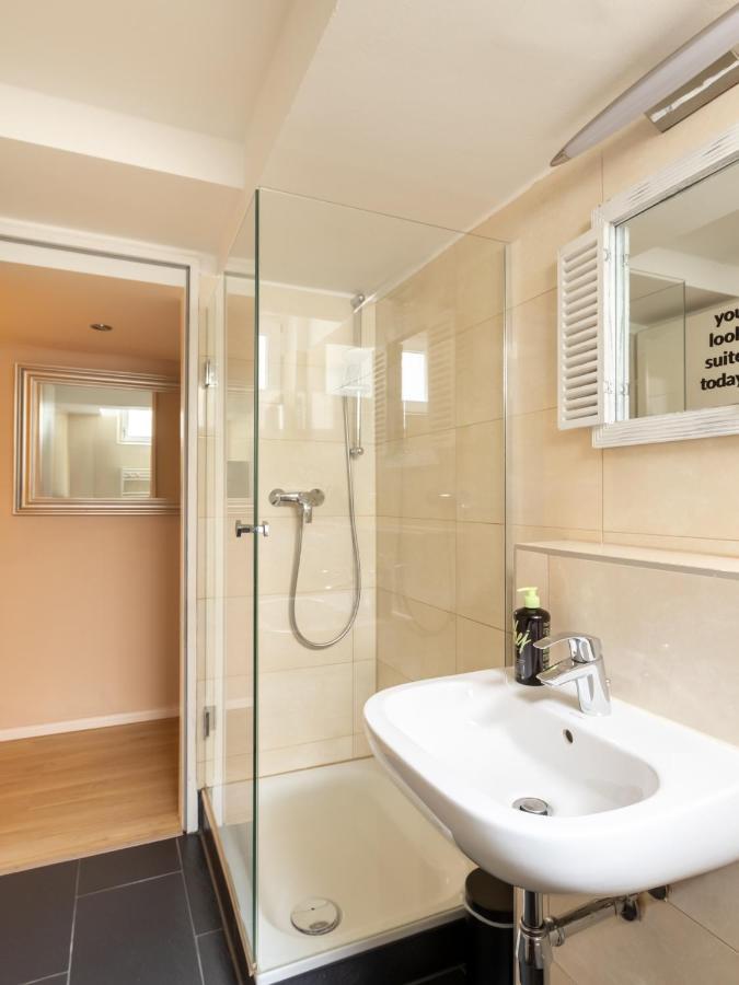Limehome Berlin Florastrasse Dış mekan fotoğraf